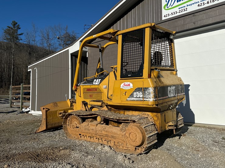 caterpillar-d3g-xl-image-2