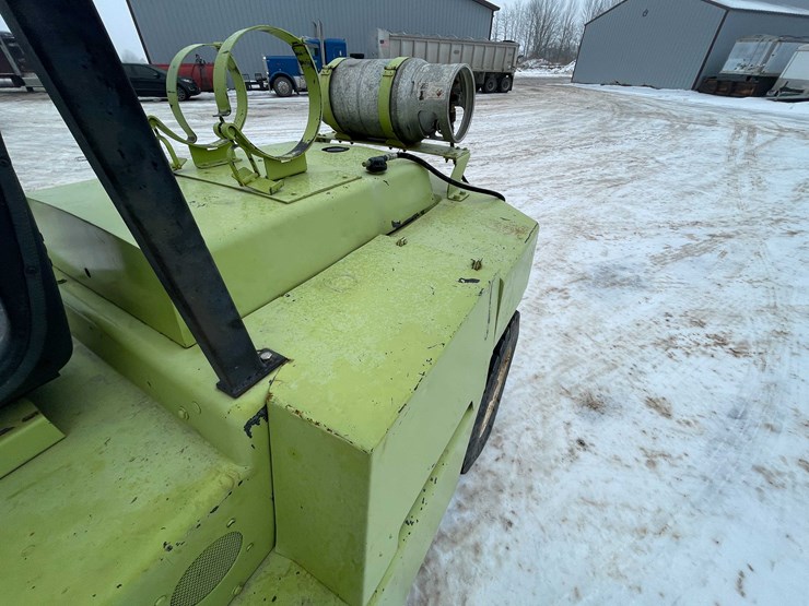 #112-•-clark-lp-forklift-(denmark,-wi)-image-27