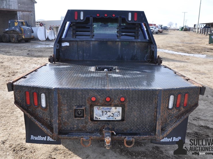 2014-chevrolet-silverado-2500-image-6