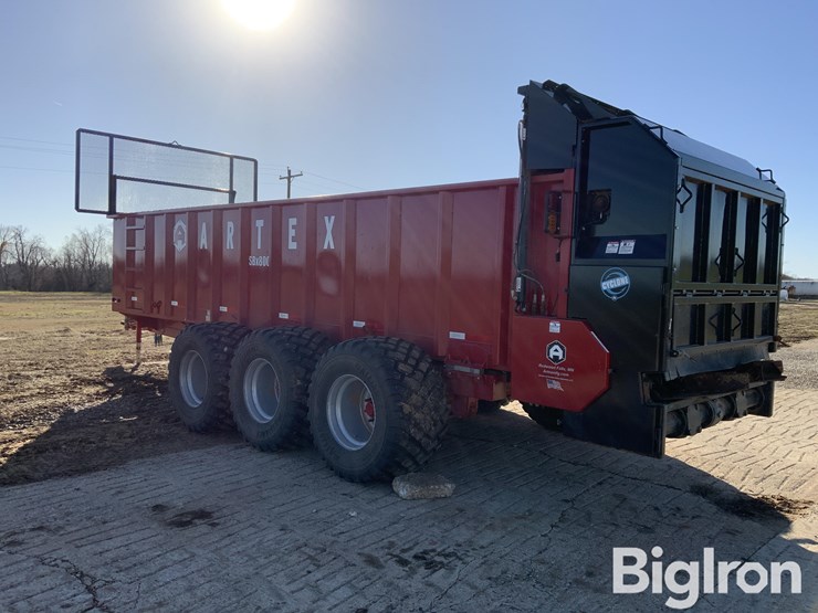 2024-artex-sbx800-tri/a-manure-spreader-image-7