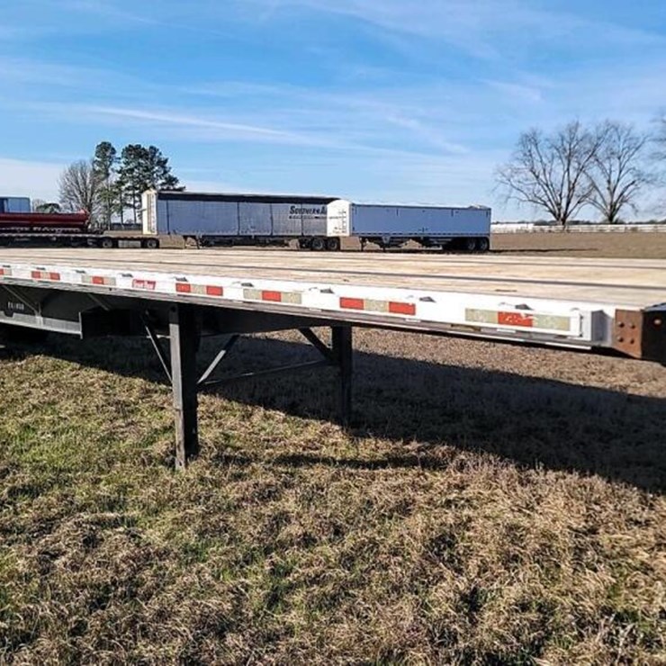 2016 GREAT DANE Flatbed