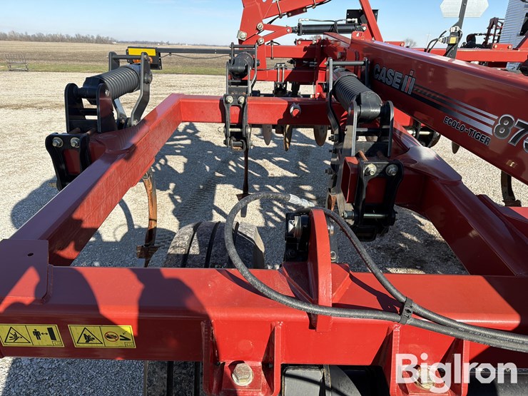 2020-case-ih-2020-image-16