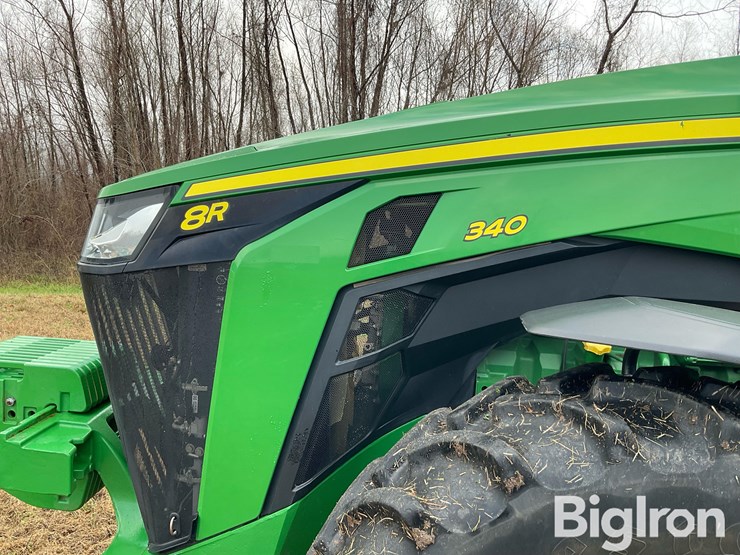 2021-john-deere-8r-340-image-13