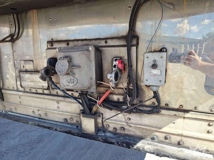 2012-great-dane-53-image-10