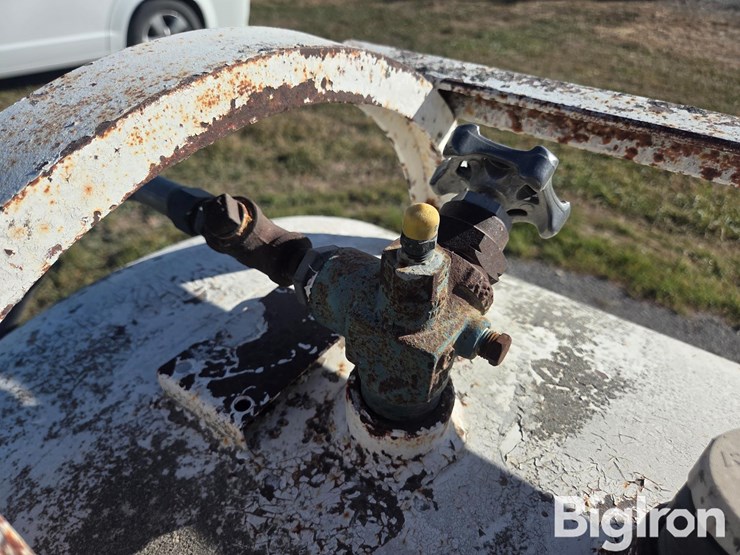 1965-trinity-tank-image-13