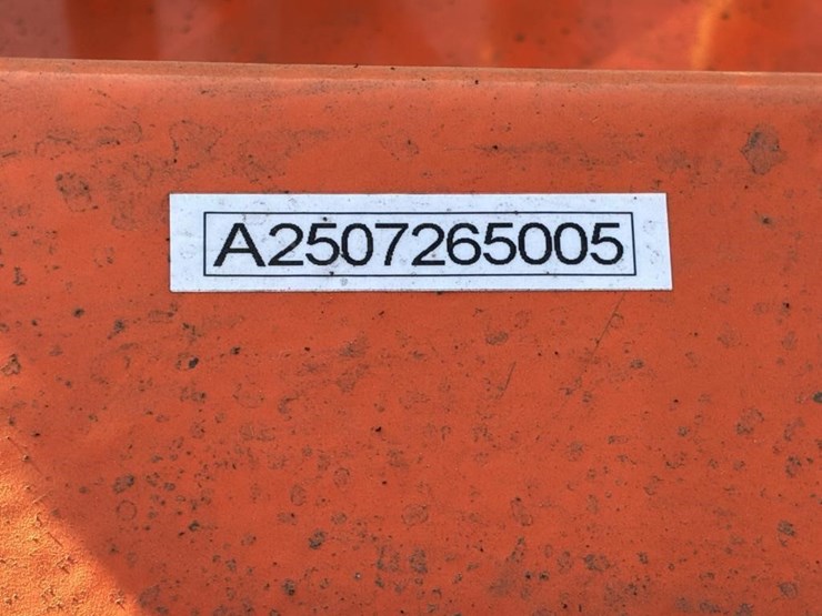 2025-aboss-gh350-skid-steertrack-loader-image-12