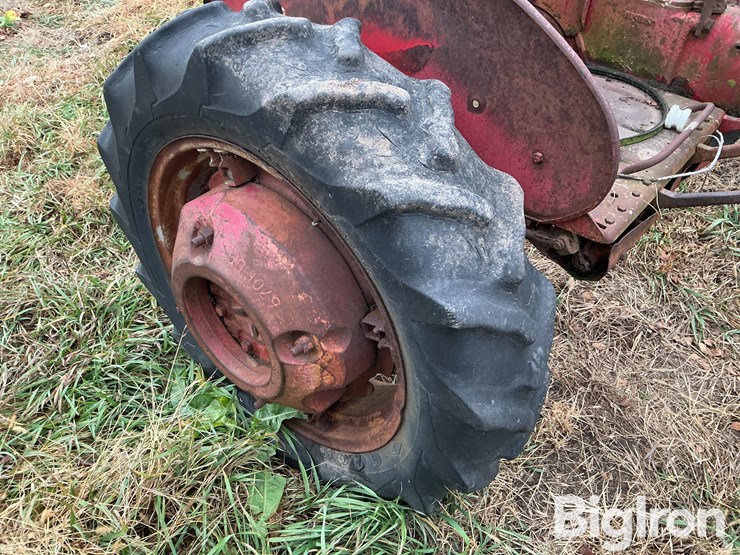 international-b-image-17