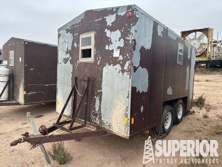 (x)-2008-terry's-trailers-t/a-bp-crewhouse-traile...-image-1