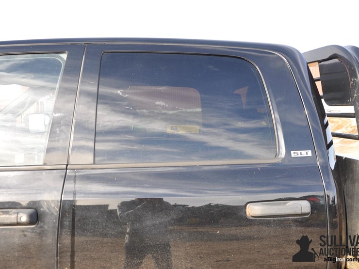 2022-ram-3500-tradesman-image-16