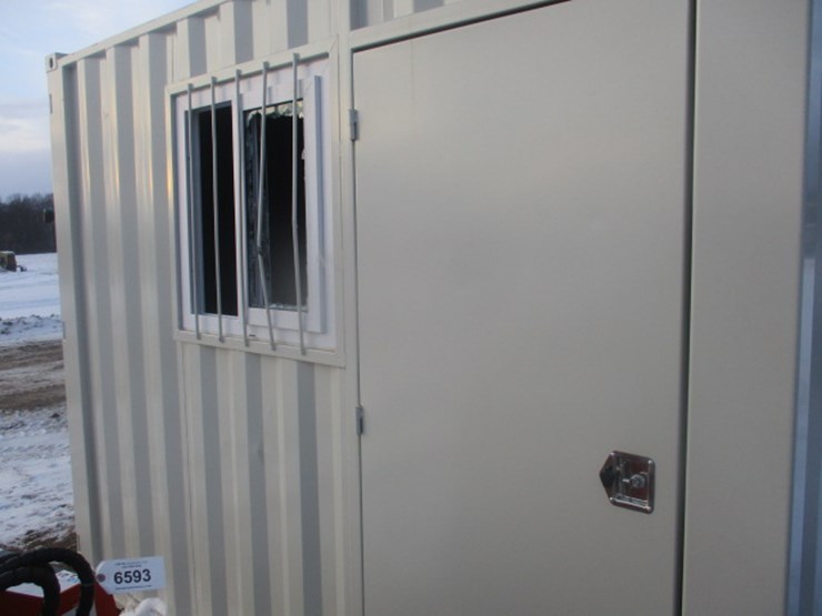 #6577-•-10'-storage-container-attention-see-pics-window-is-busted-10'-storage-container-image-3