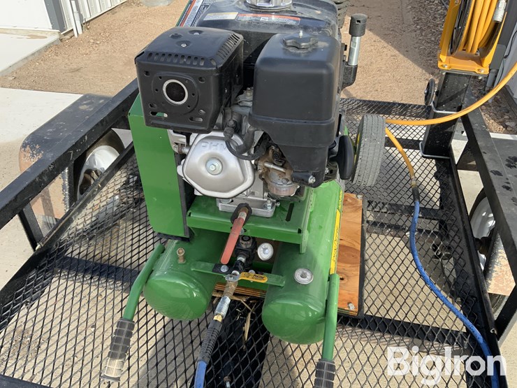 deere-ac2-8gh-image-12