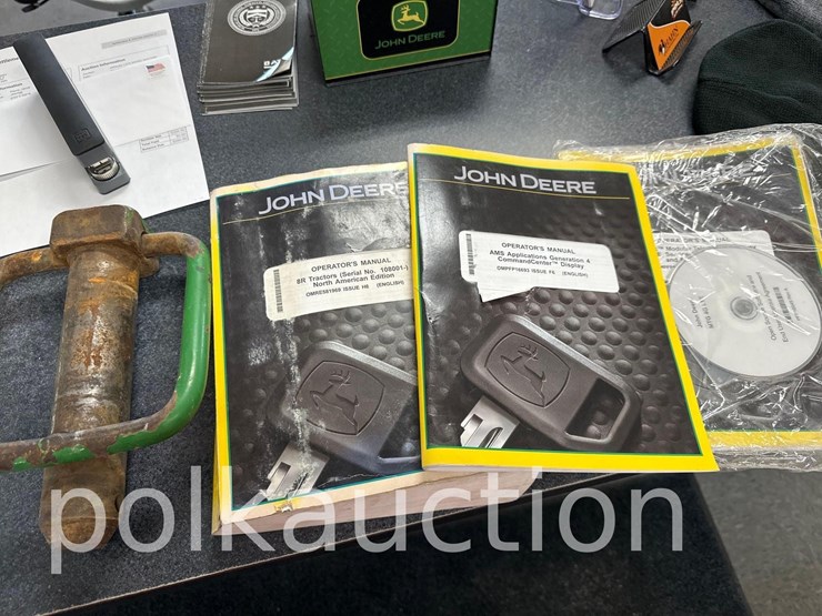 2017-john-deere-8400r-image-22