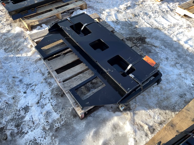 #18031-•-unused-skid-steer-fork-frame-(princeton,-mn)-image-4