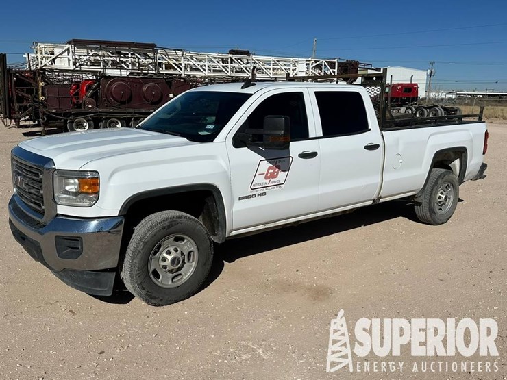 2019-gmc-sierra-2500-image-1