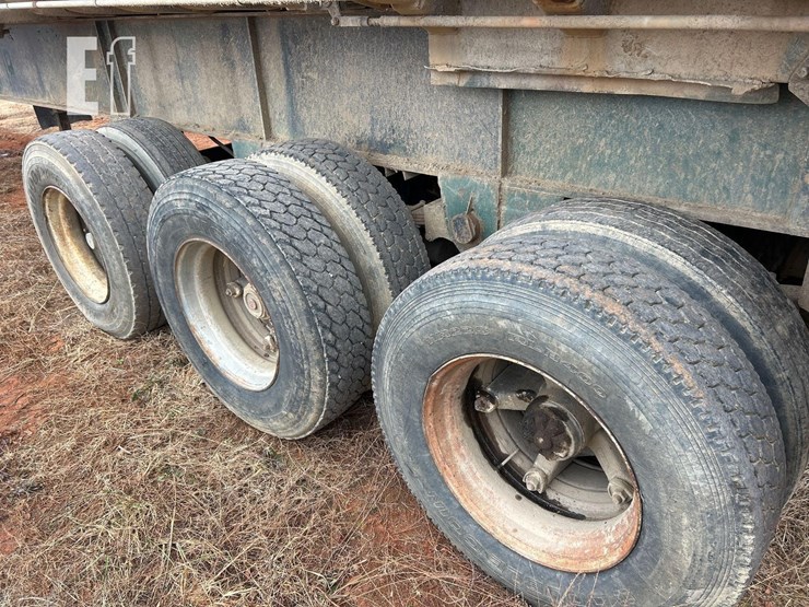 fruehauf-end-dump-trailer-image-16