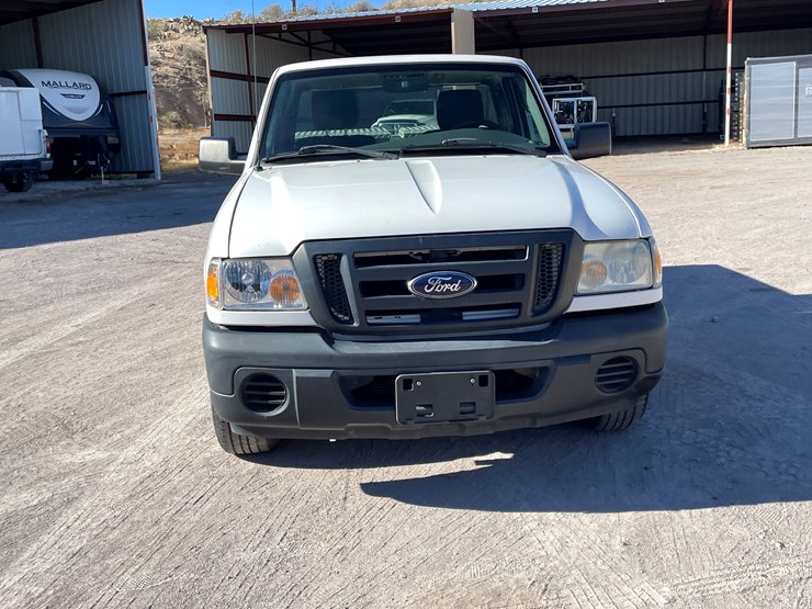 2011-ford-ranger-image-2