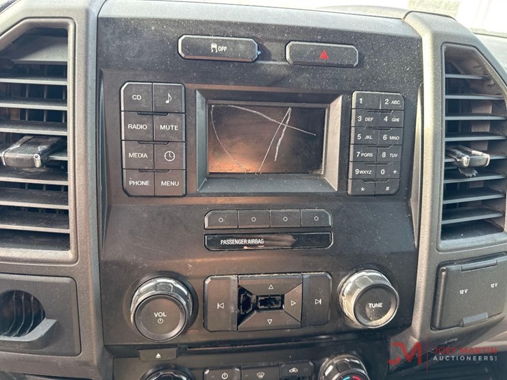 2018-ford-f350-xl-image-38