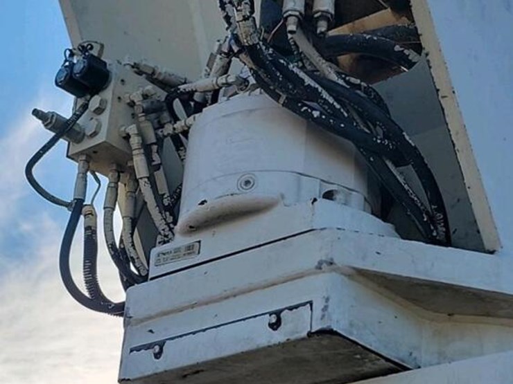 2014-freightliner-m2-digger-derrick-truck,-s/n-1fvhcydt0ehfs2852:-commander-5050,-135k-mi.-image-30