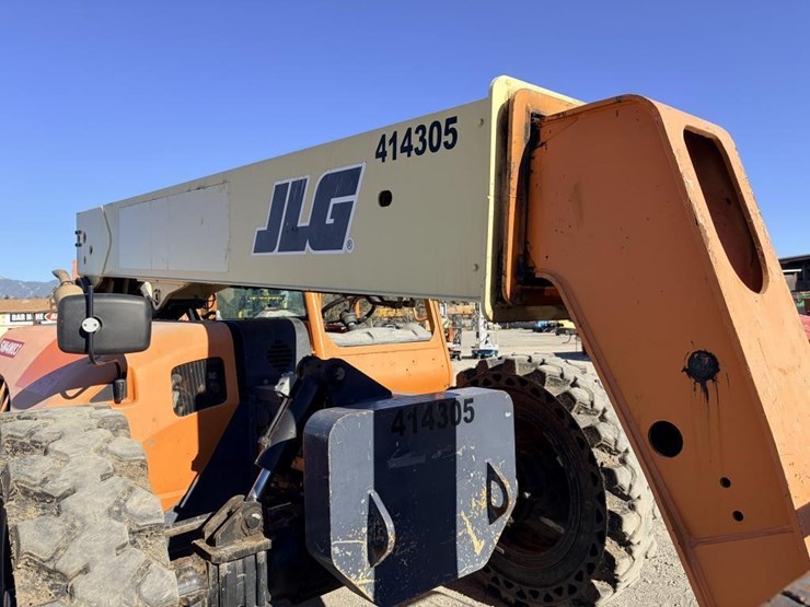 2004-jlg-g9-43a-image-7