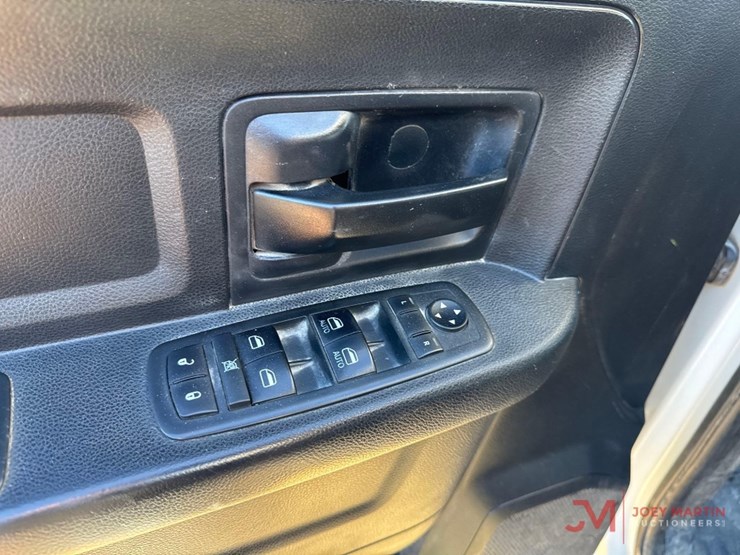 2017-dodge-2500-image-20