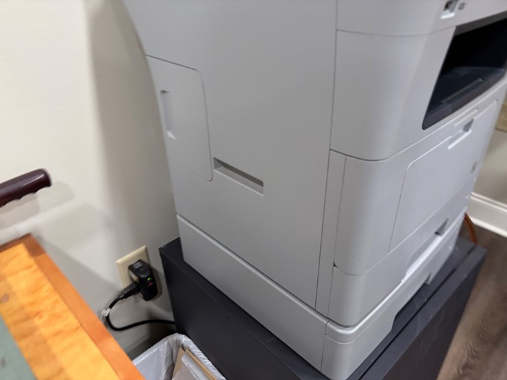#204-•-samsung-printer-and-paper-cutter-with-table-image-4