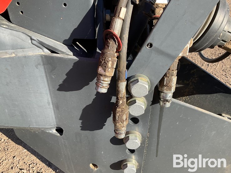 kuhn-lsb1290d-big-square-baler-image-12