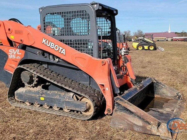 2019-kubota-svl95-2s-image-2