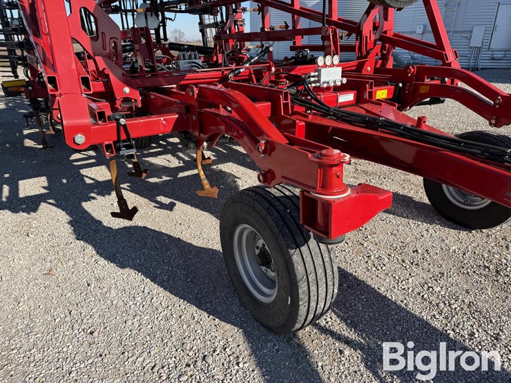 2023-case-ih-255-image-19