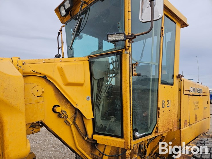 deere-772bh-image-19