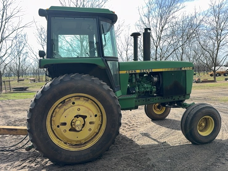 john-deere-4450-image-11