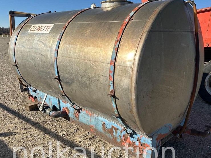 2676---1250-gal.-stainless-steel-tank-image-1