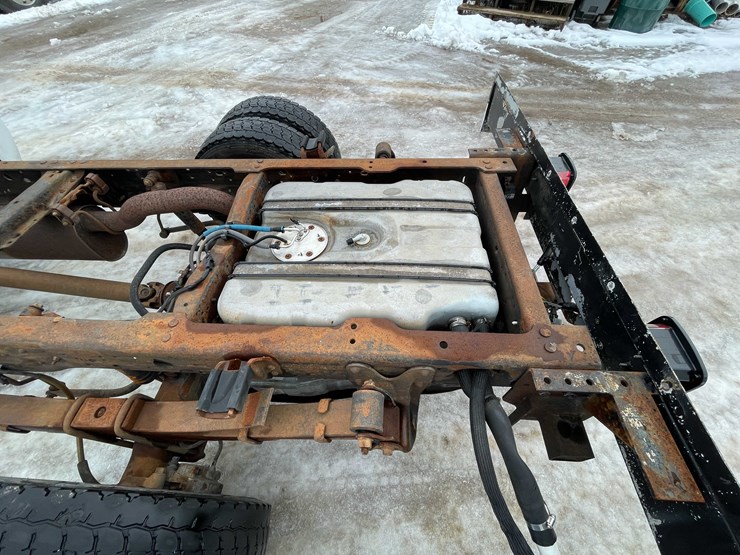 2006-ford-f550-xl-image-38