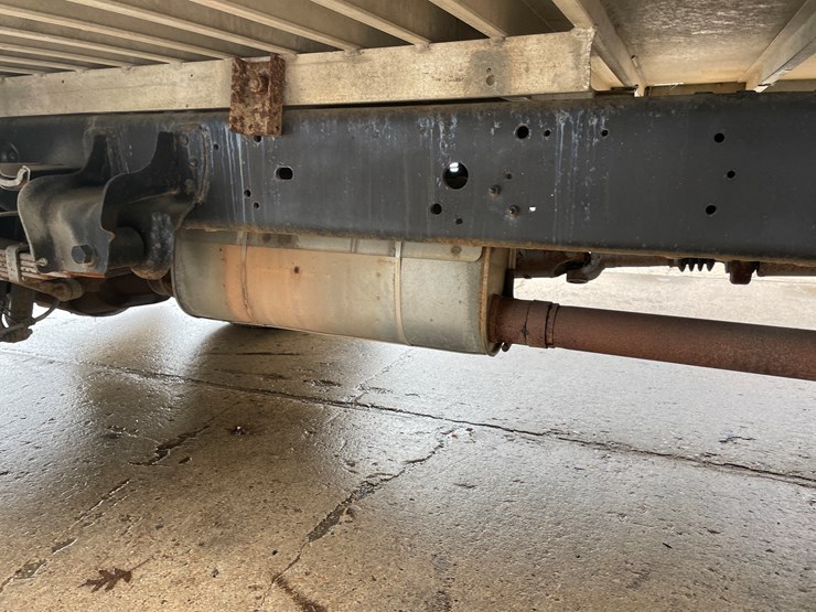 #330-•-2012-f350-super-duty-cab-and-chassis-pickup-(has-wi-title)(custer,-wi)-image-39