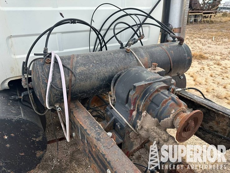 1994-mack-rd688s-image-4