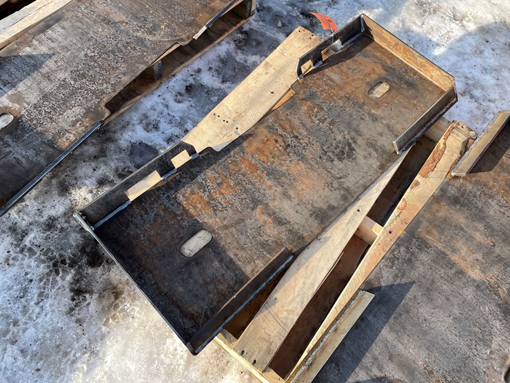 #18042-•-unused-formed-skid-steer-fork-frame-attachments-(princeton,-mn)-image-3