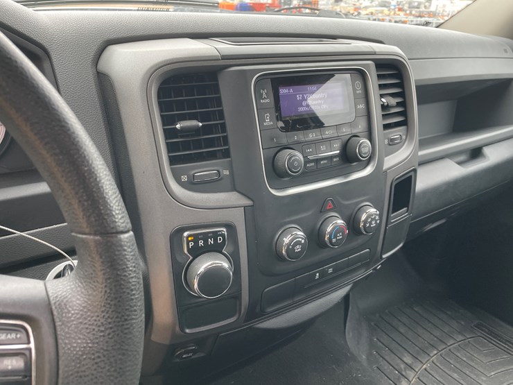 2013-dodge-ram-1500-image-17