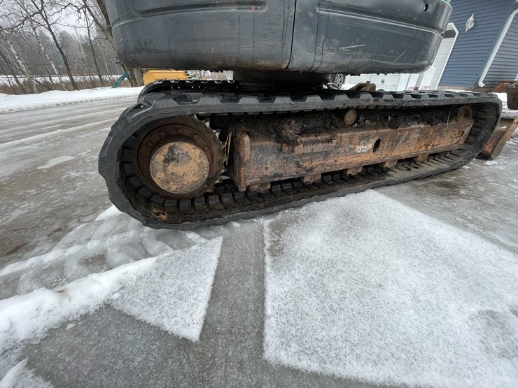 2014-bobcat-e85-image-50