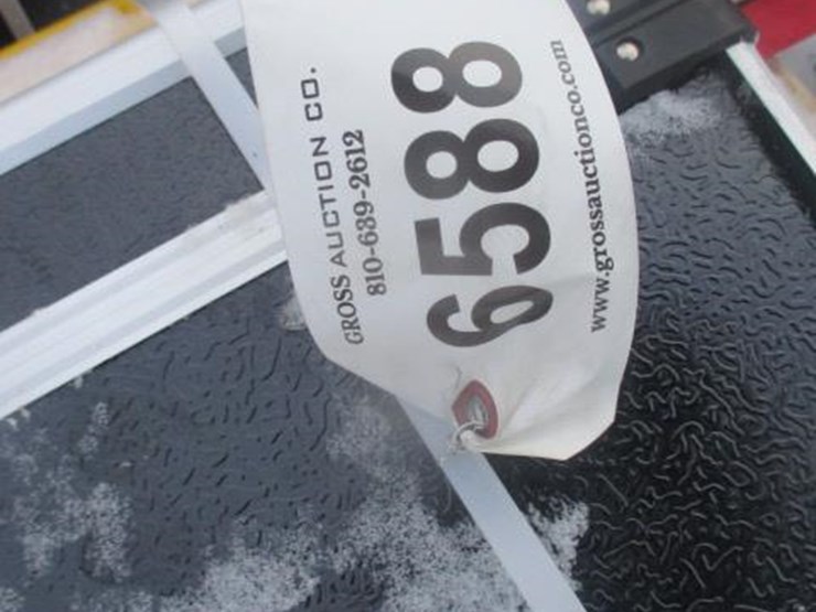 #6588-•-laser-level---[survey-equipment-and-grade-control]-self-leveling-rotary-laser-level-with-batteries,-receiver,-tripod,-grade-rod-image-3