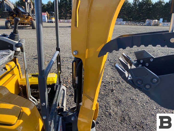 2025-sdlanch-sdle20-mini-excavator-image-9