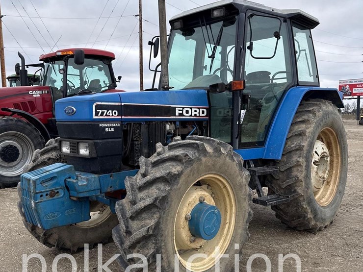 ford-7740-image-1