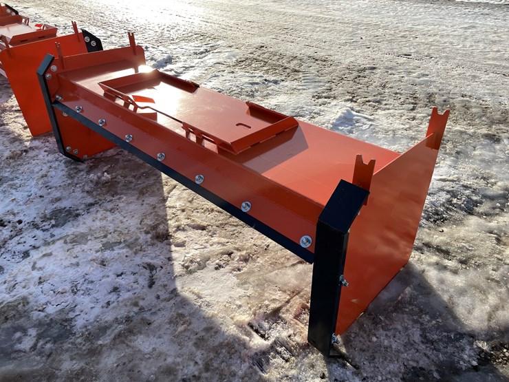 #18016-•-unused-snow-pusher-with-steel-blade-(princeton,-mn)-image-2