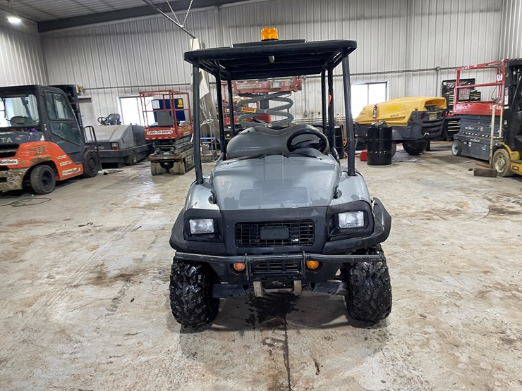 2020-club-car-carryall-1700-image-2