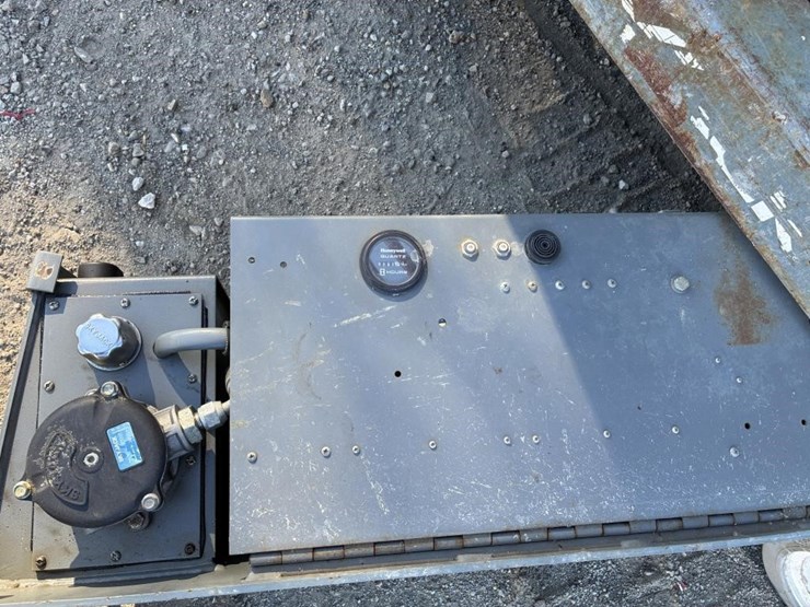 2013-skyjack-sjiii3219-image-7