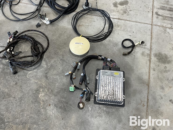 john-deere-8400r-image-11