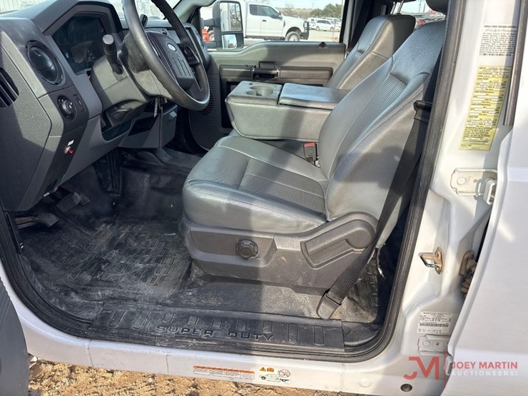 2016-ford-f550-xl-image-25