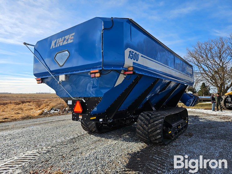 2013-kinze-1500-image-6