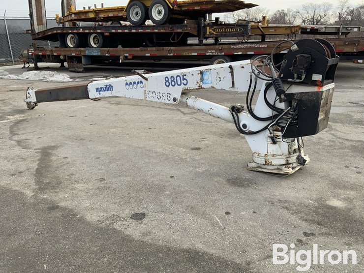 2001-maxilift-cobra-8805-telescoping-boom-w/remote-image-7
