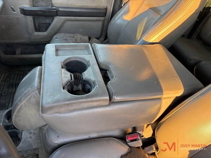 2017-ford-f350-xl-image-28