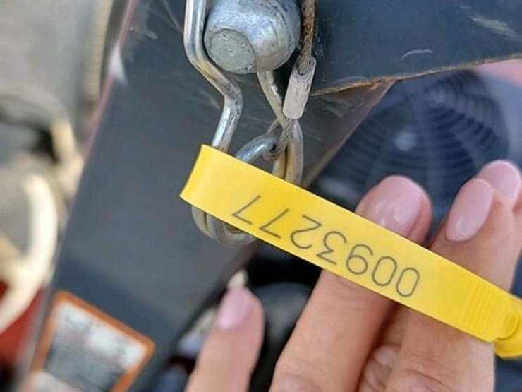 2016-kubota-z421-image-9