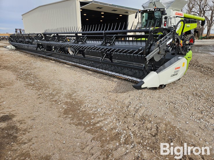 2020-claas-convio-flex-1380-image-1